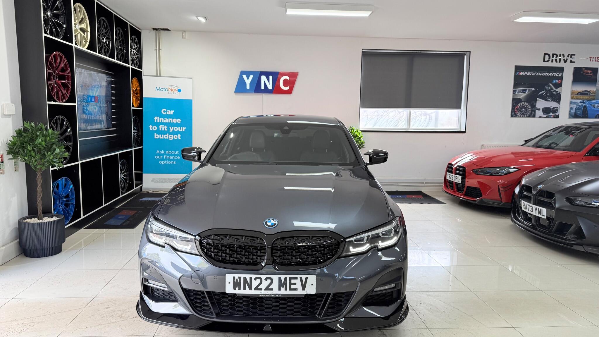 BMW 3 Series view 47