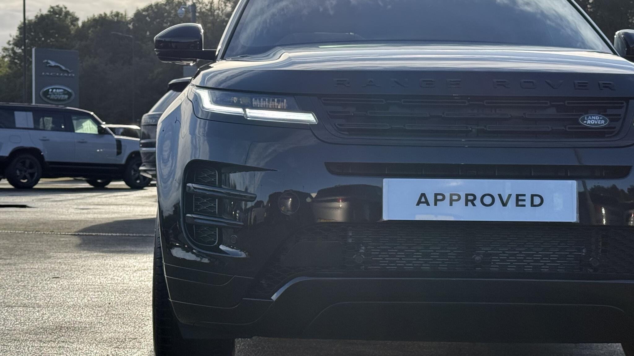 Land Rover Range Rover Evoque view 28