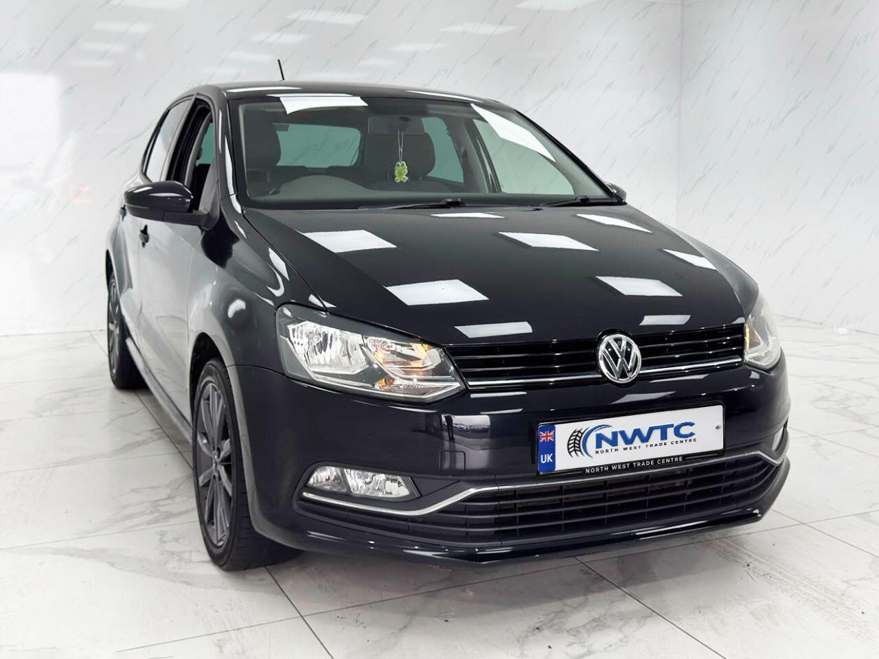 Volkswagen Polo view 4