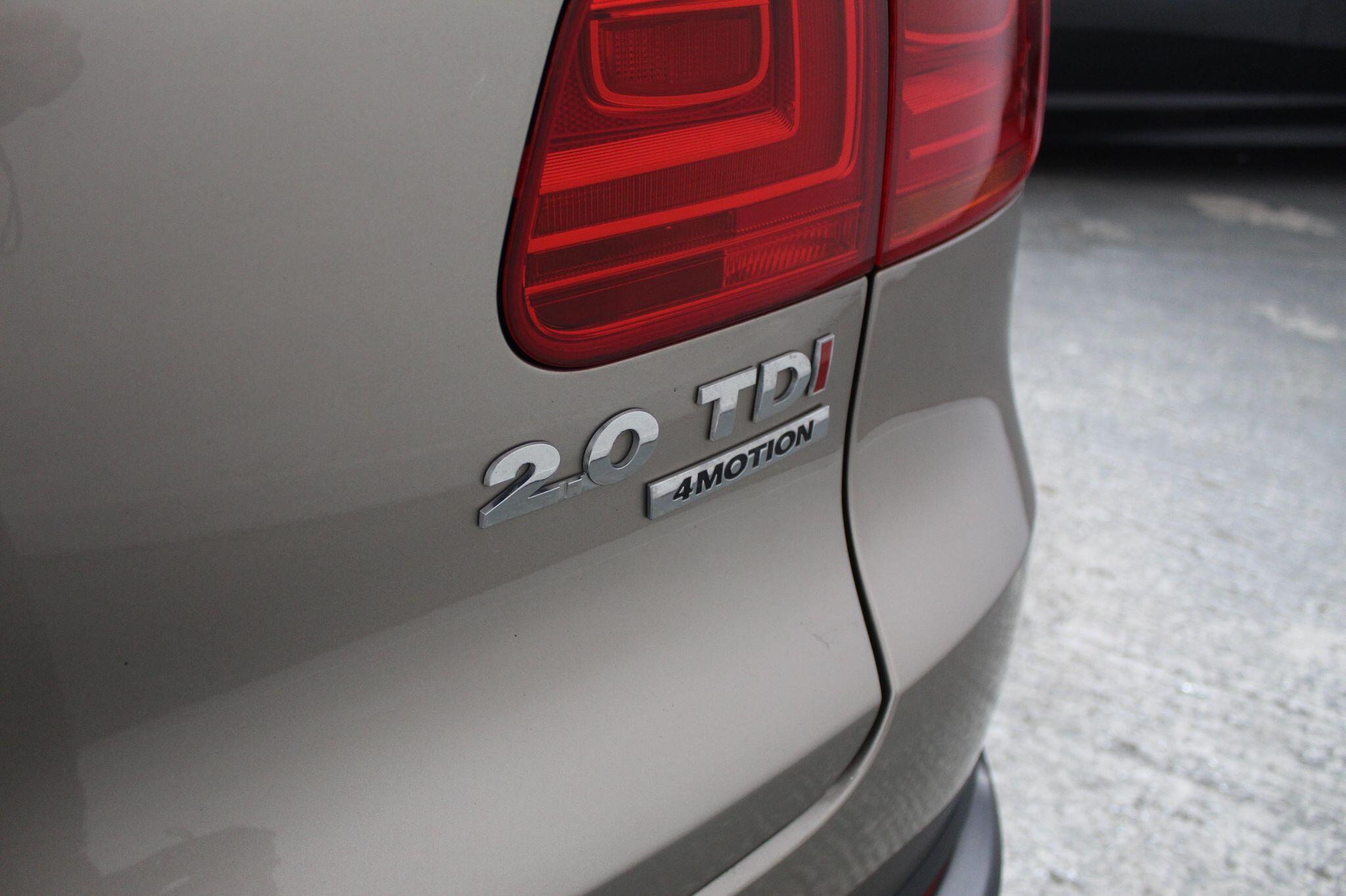 Volkswagen Tiguan view 20