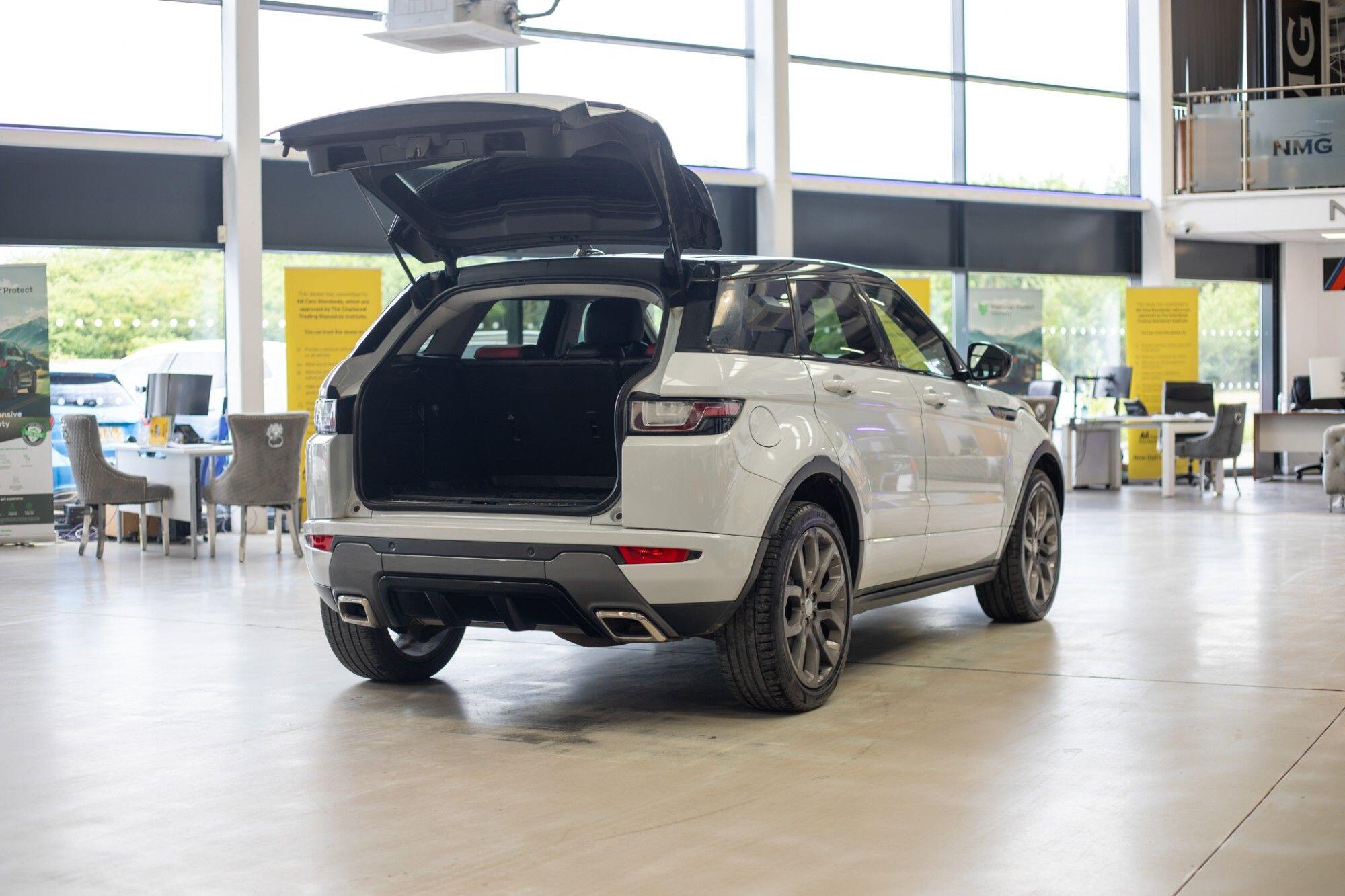 Land Rover Range Rover Evoque view 46