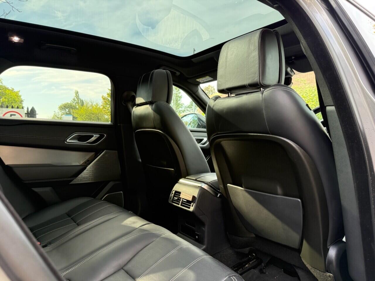 Land Rover Range Rover Velar view 43