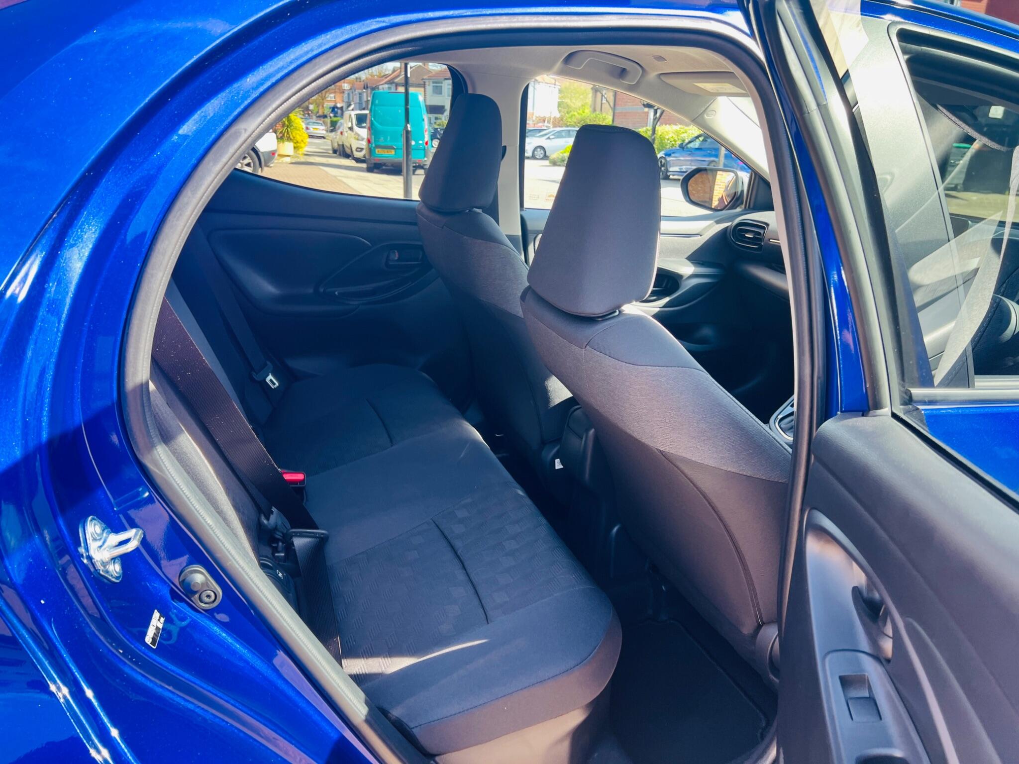 Toyota Yaris view 47