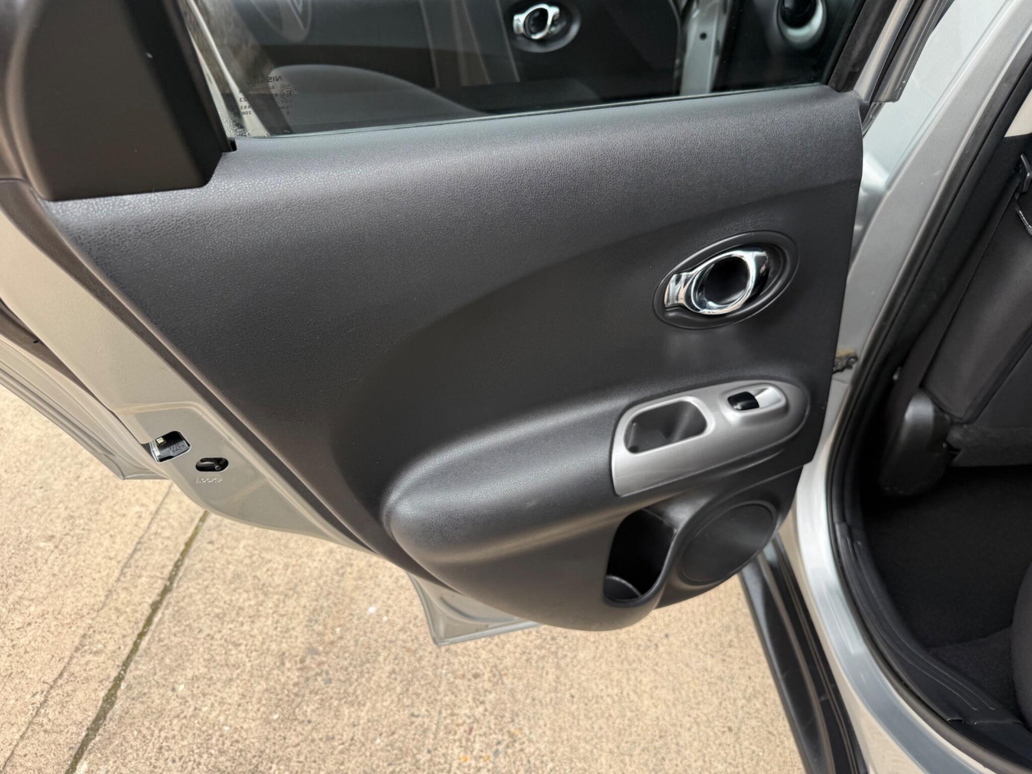 Nissan Juke view 25