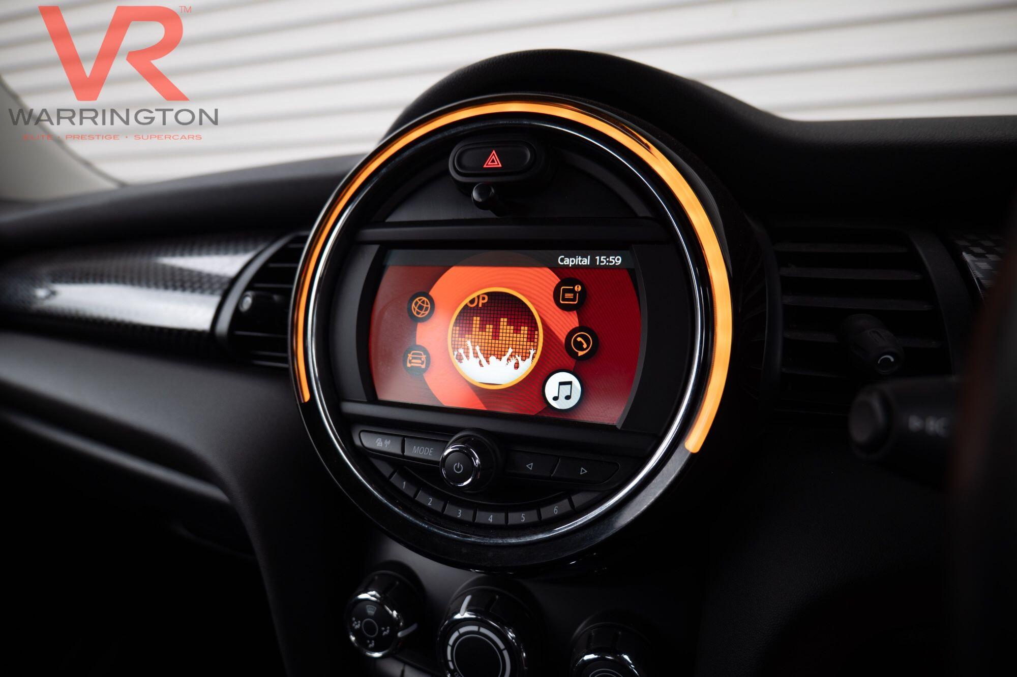 Mini Cooper view 27