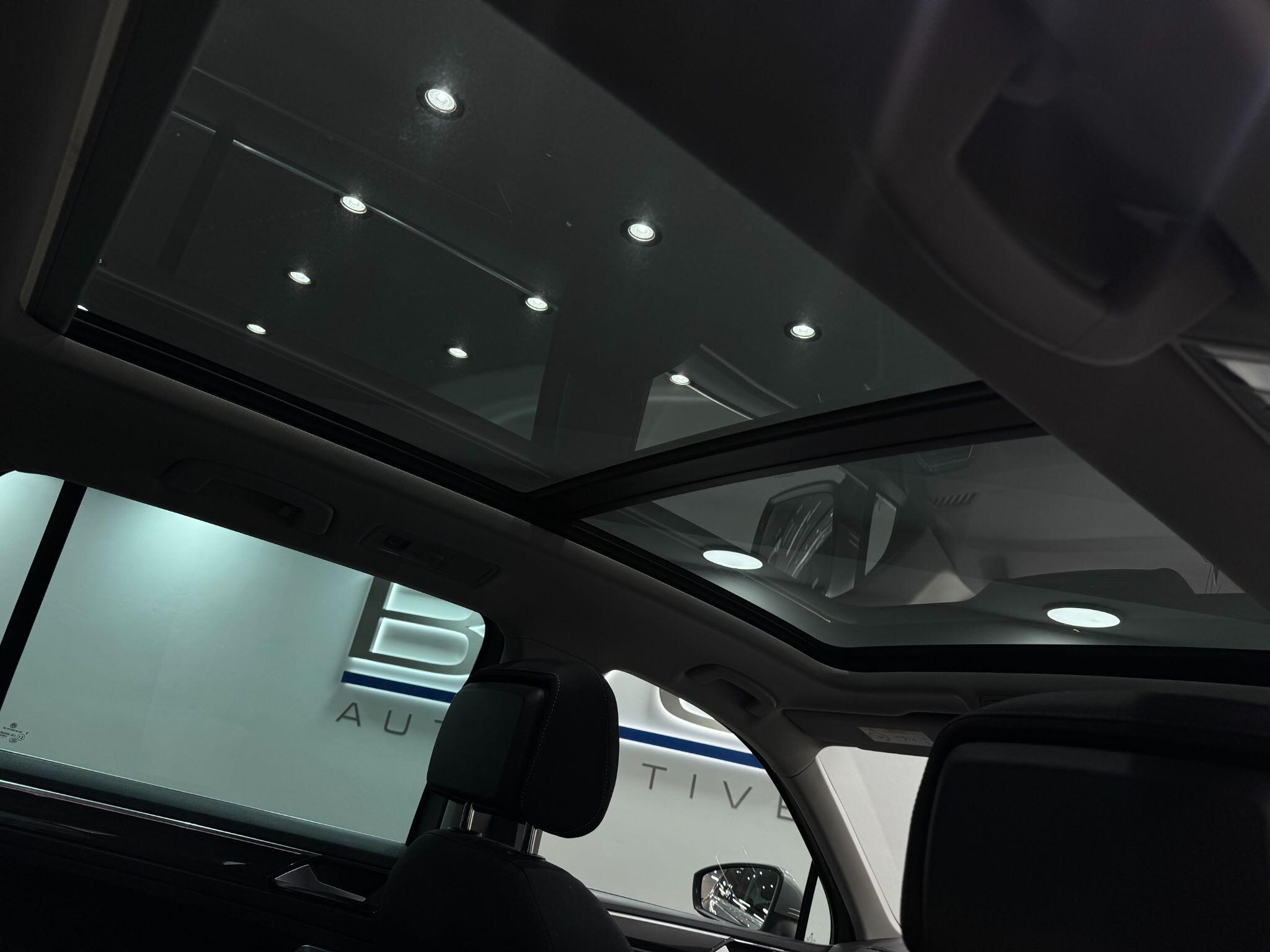 Volkswagen Tiguan view 53