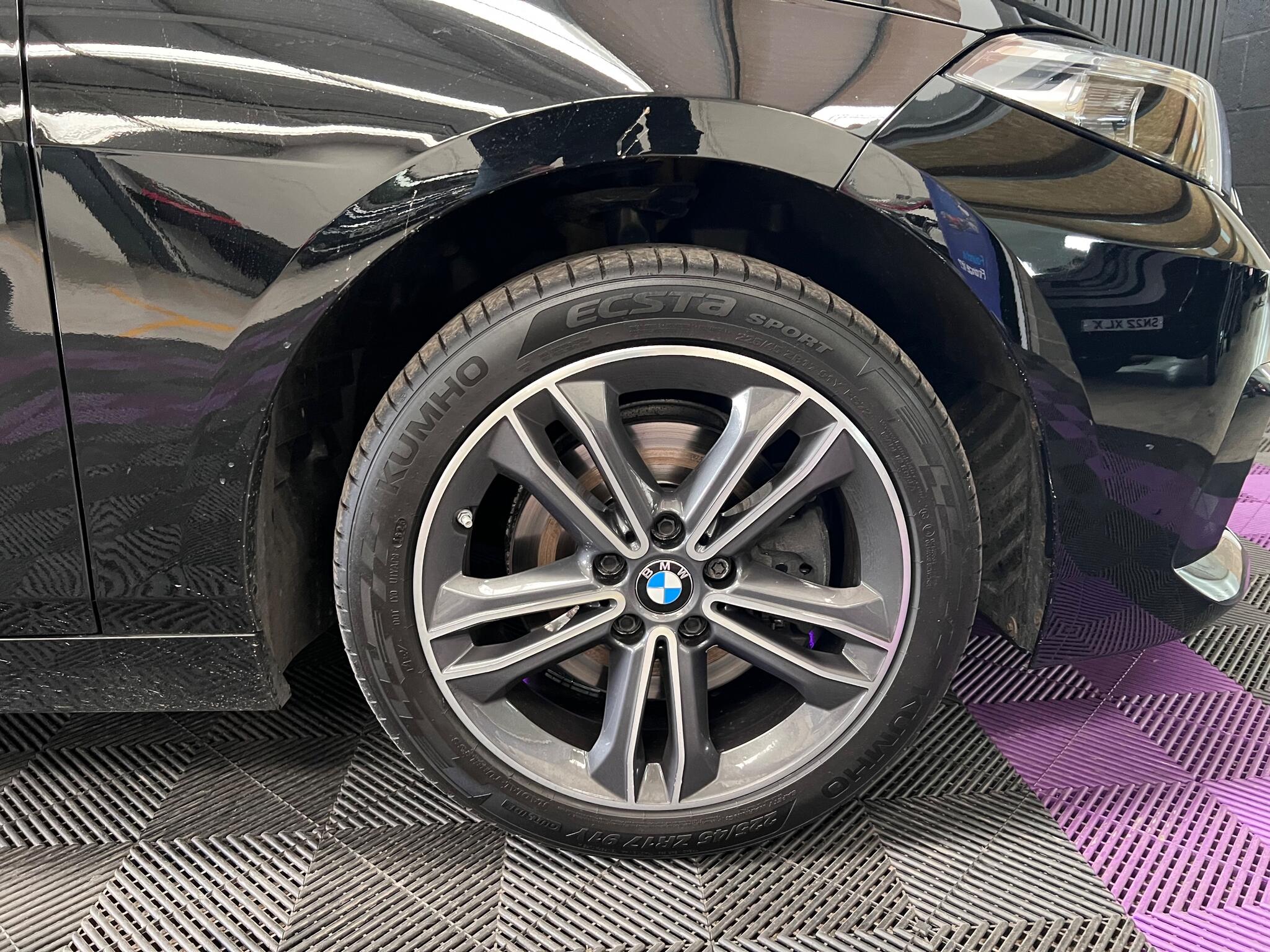 BMW 2 Series view 39
