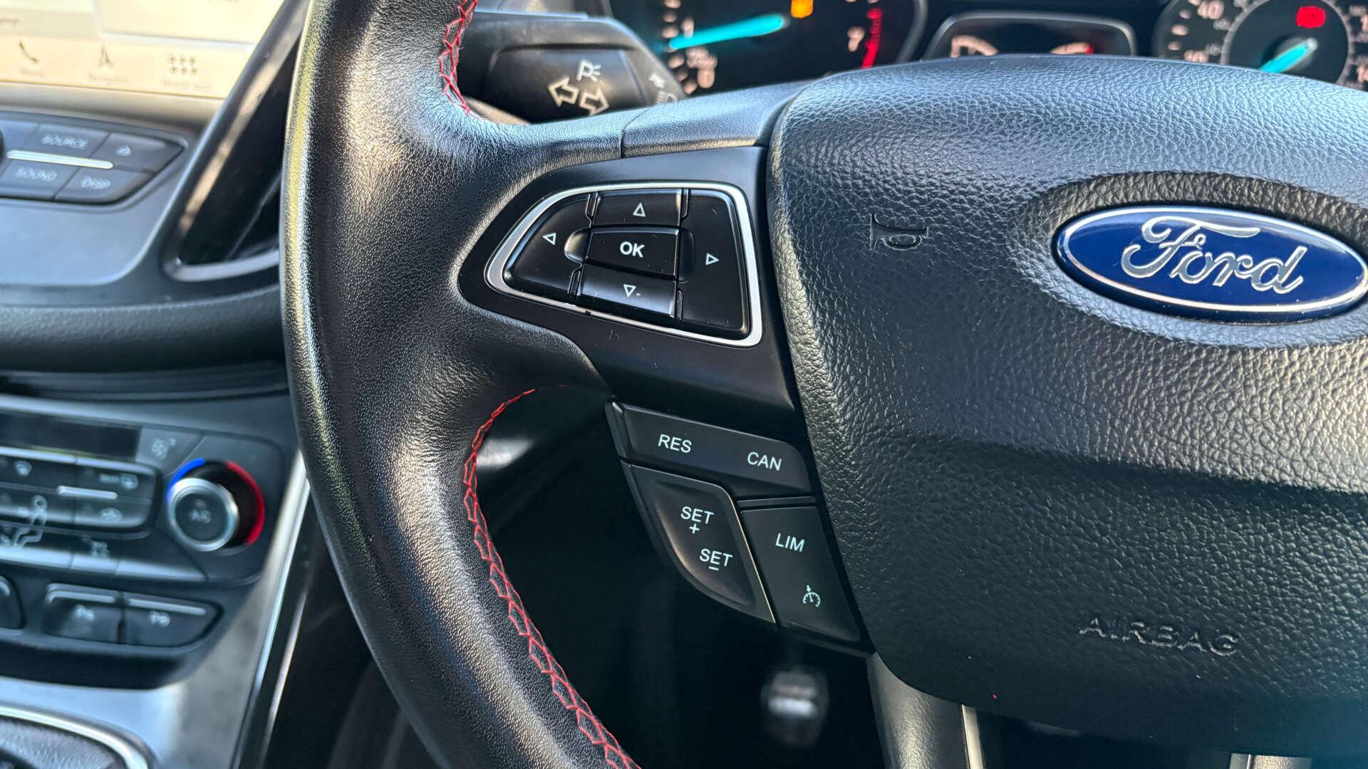 Ford Kuga view 19