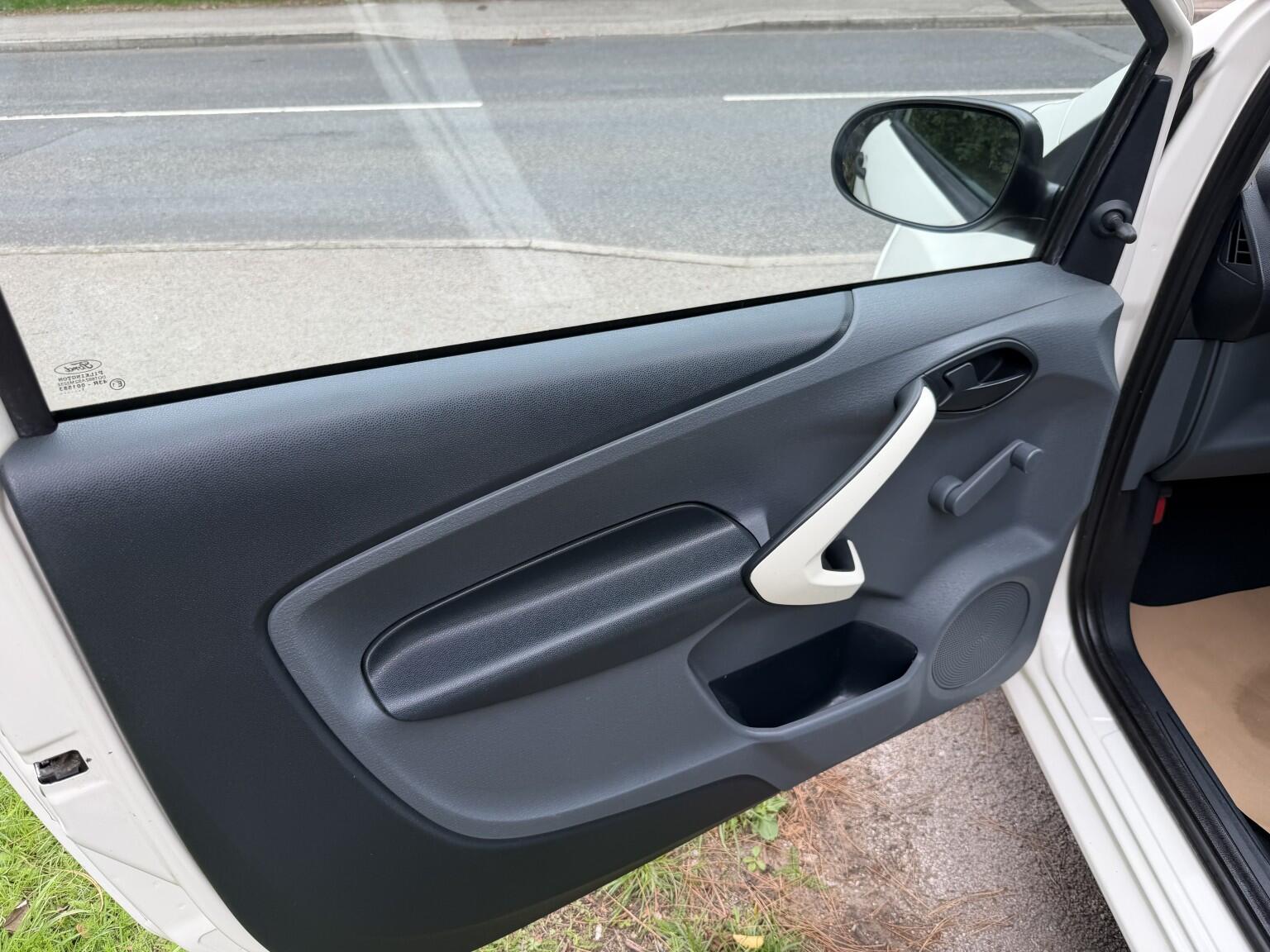 Ford Ka/ka+ view 12