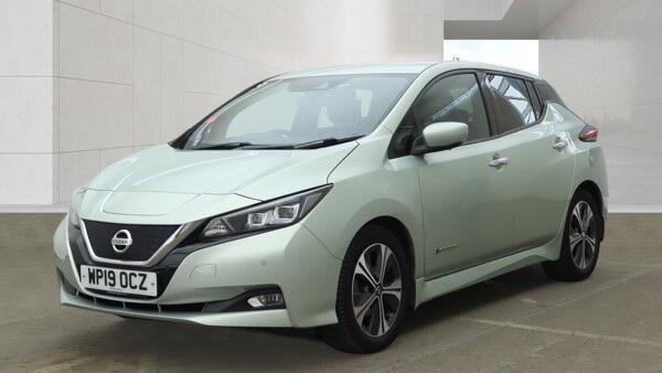 Nissan Leaf main image