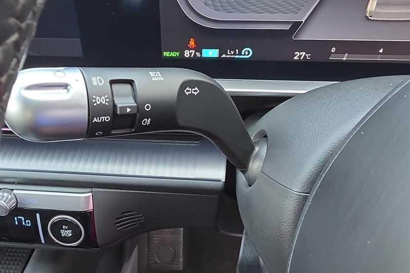 Hyundai Ioniq 6 view 33