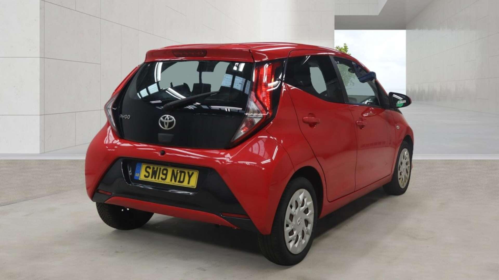 Toyota Aygo view 5