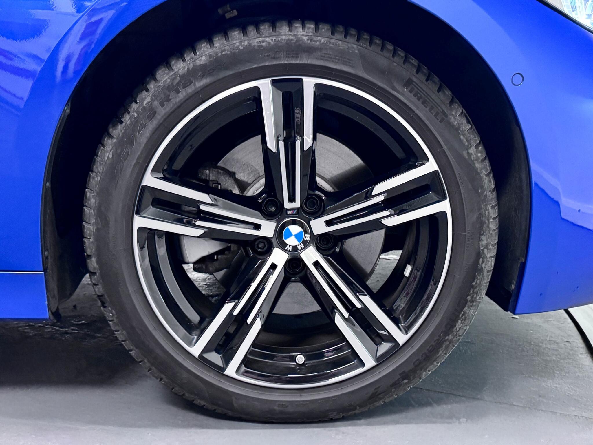 BMW 3 Series view 53