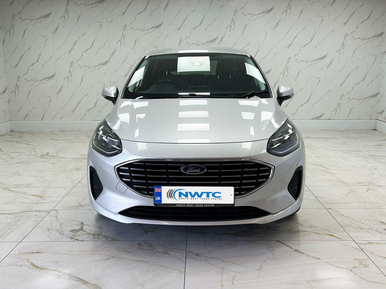 Ford Fiesta view 5