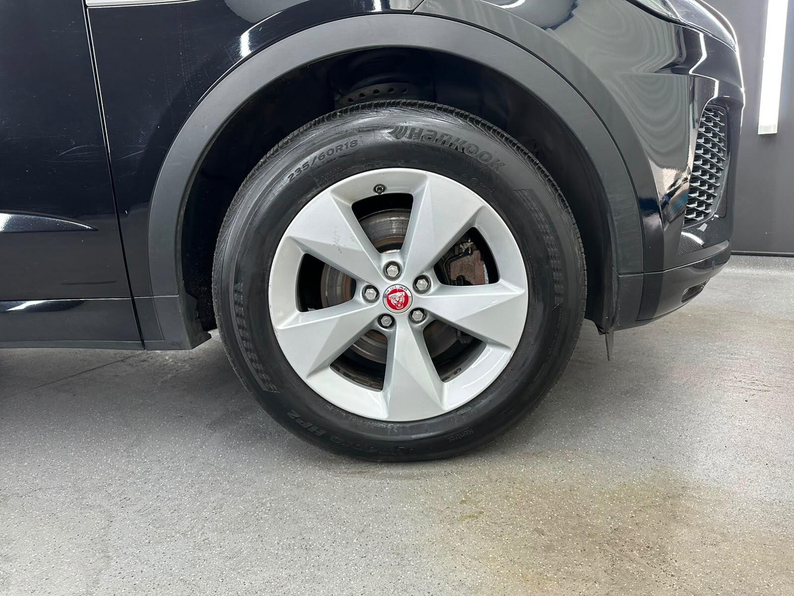 Jaguar E-Pace view 17