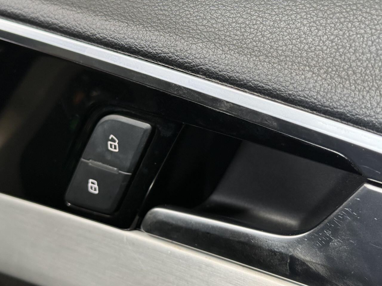 Audi A4 view 43
