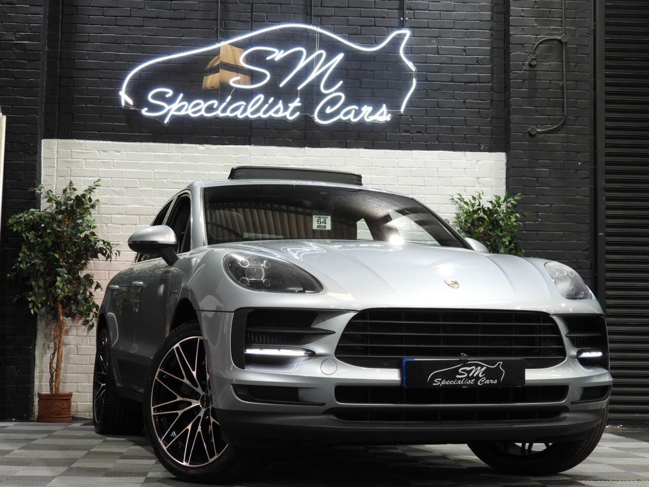 Porsche Macan view 26
