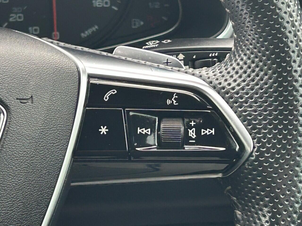 Audi A6 view 27