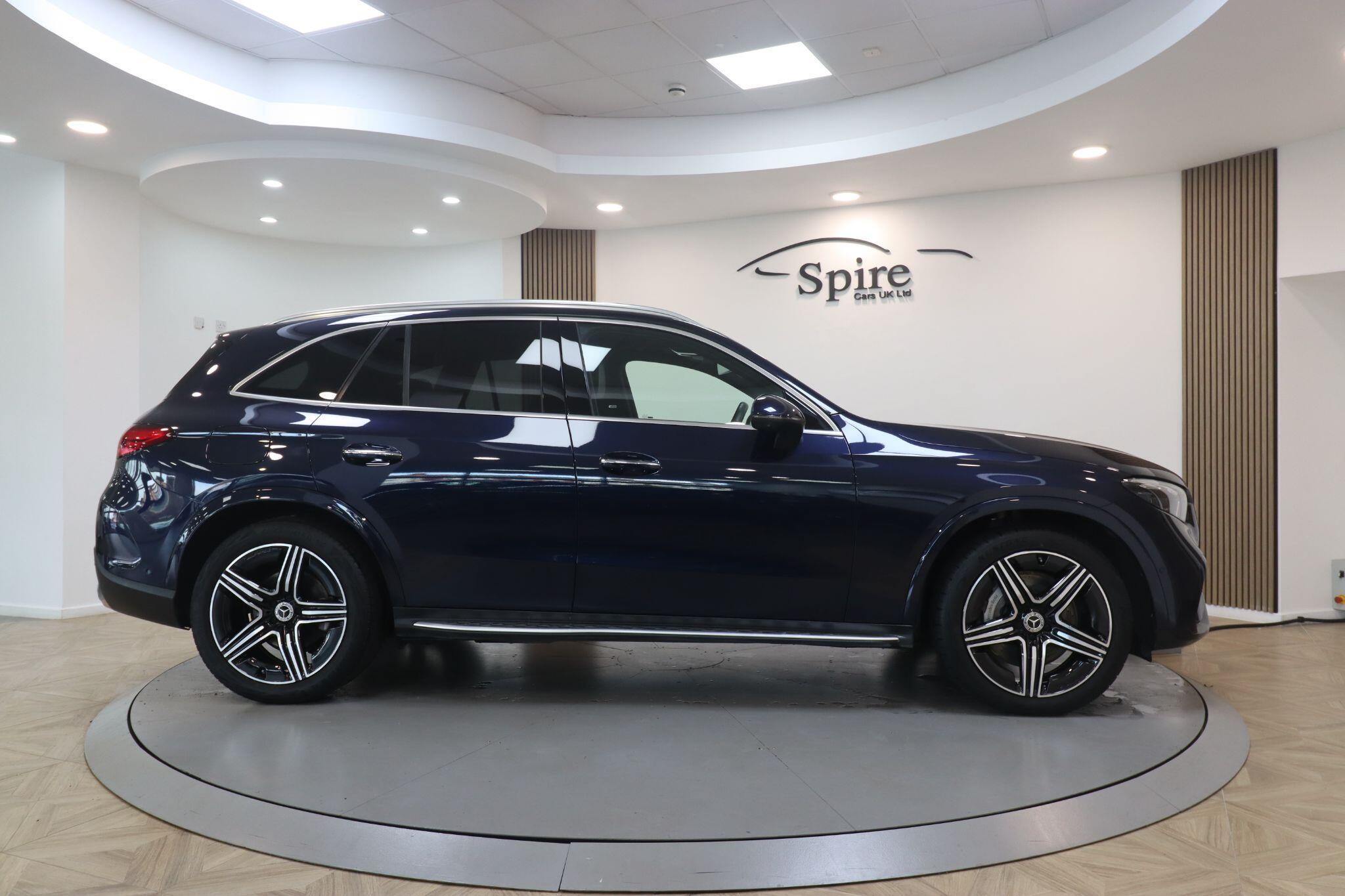 Mercedes-Benz GLC view 5