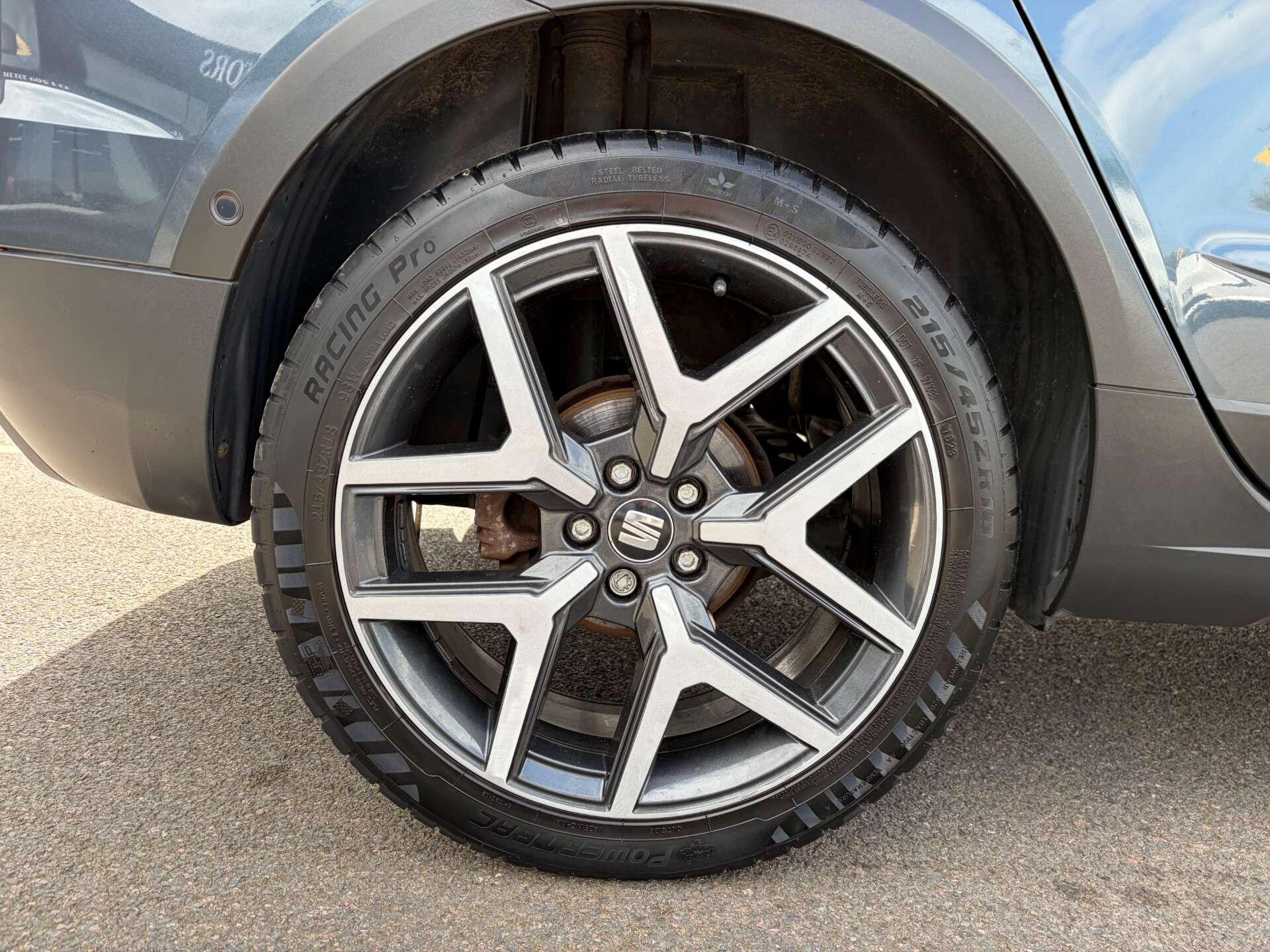 Seat Arona view 13