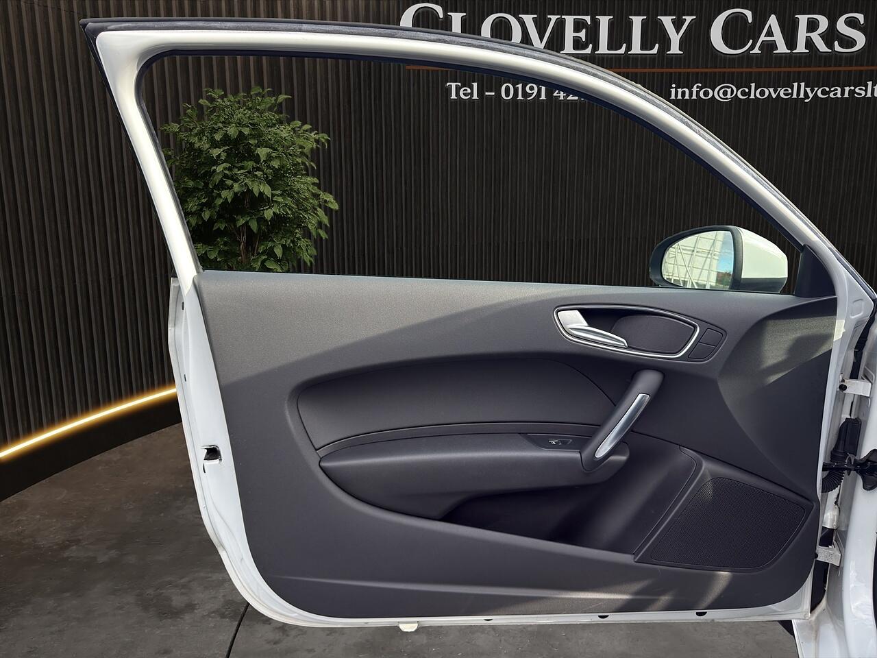 Audi A1 view 36