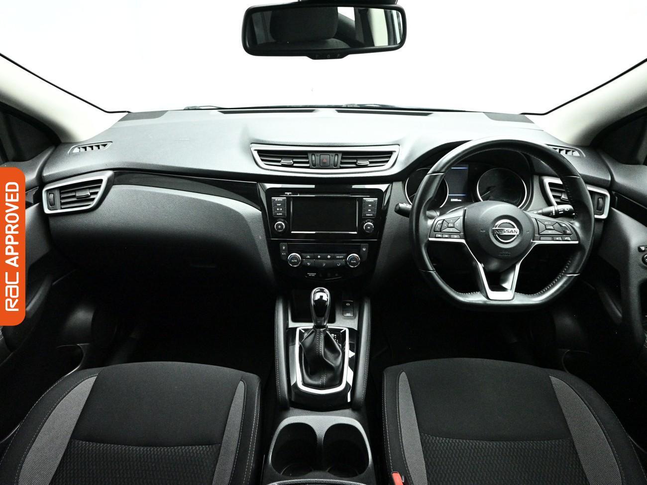 Nissan Qashqai view 2