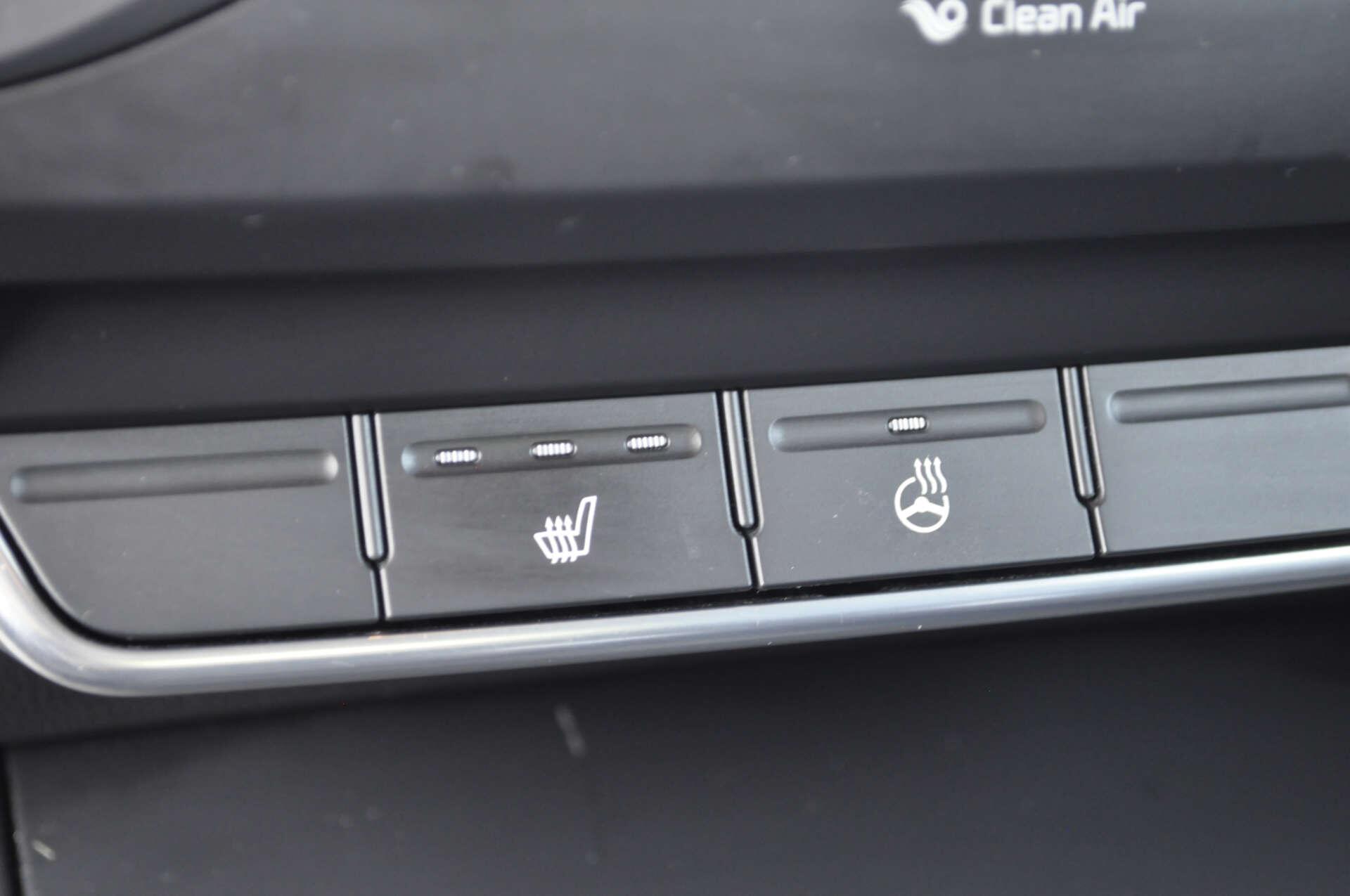 Kia Sorento view 18