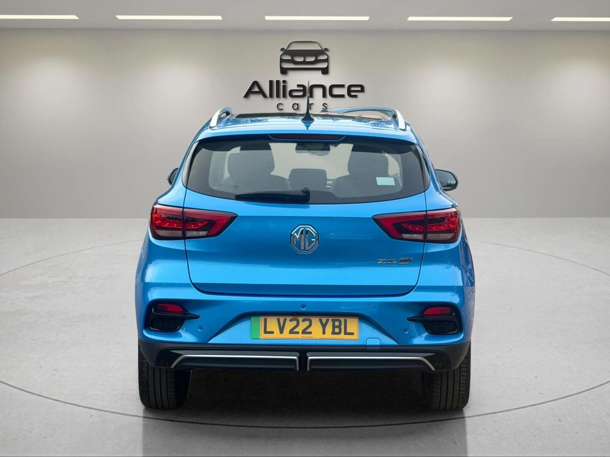 MG MG ZS view 22