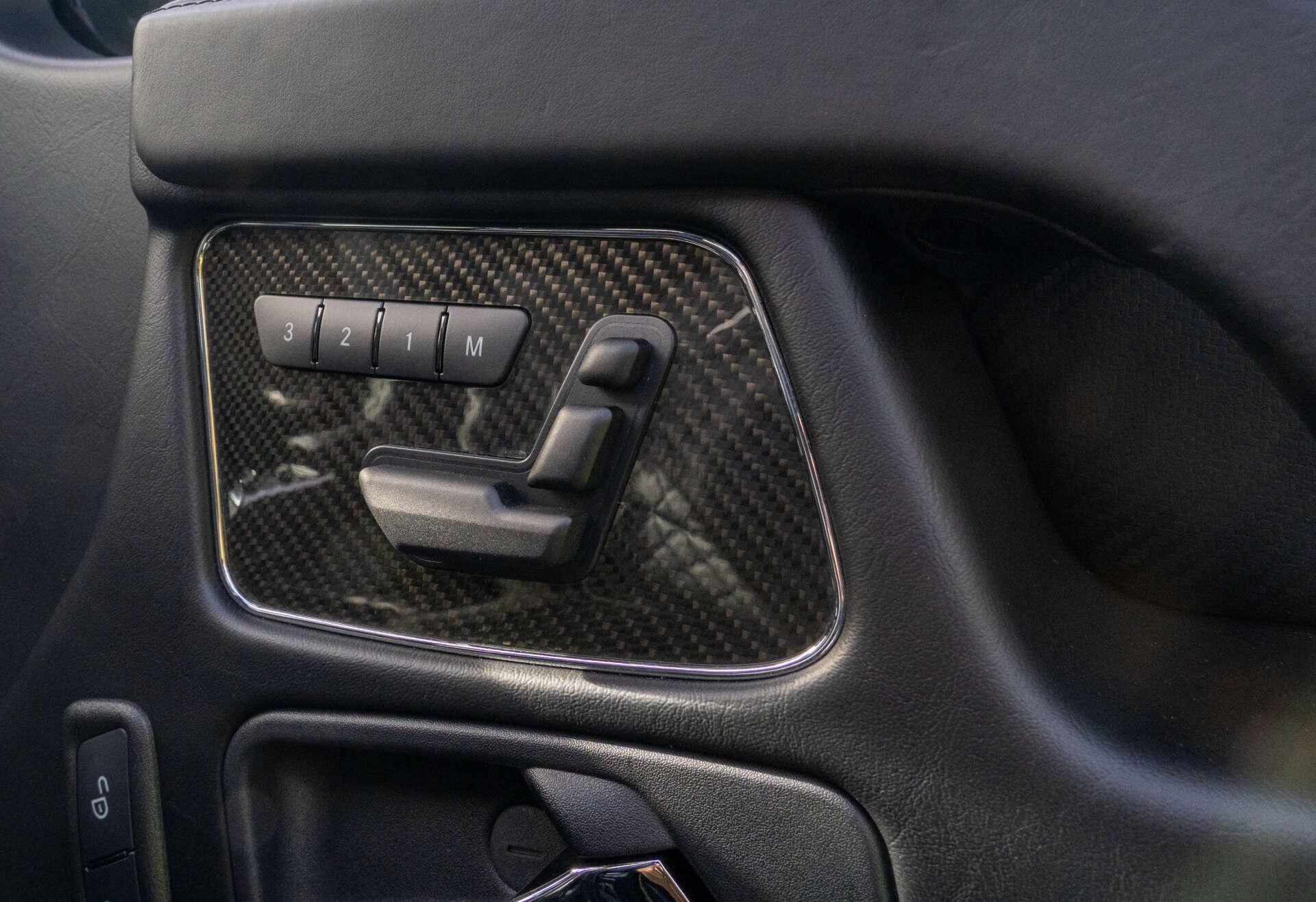 Mercedes-Benz G-Class view 17