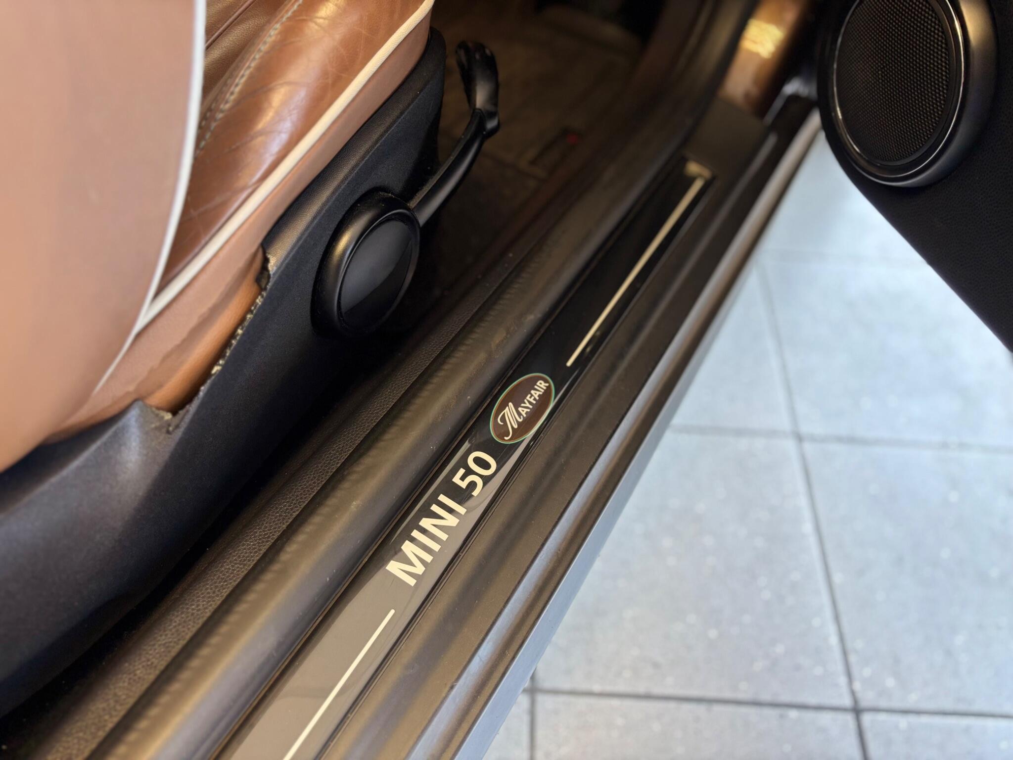 Mini Hatch view 25
