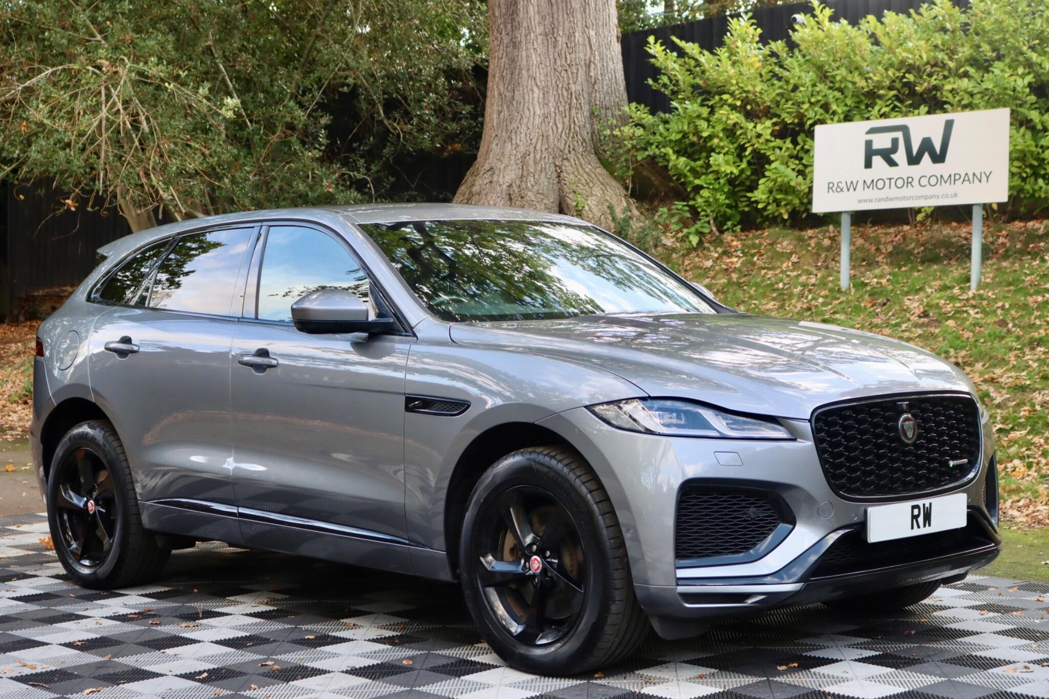 Jaguar F-Pace view 41