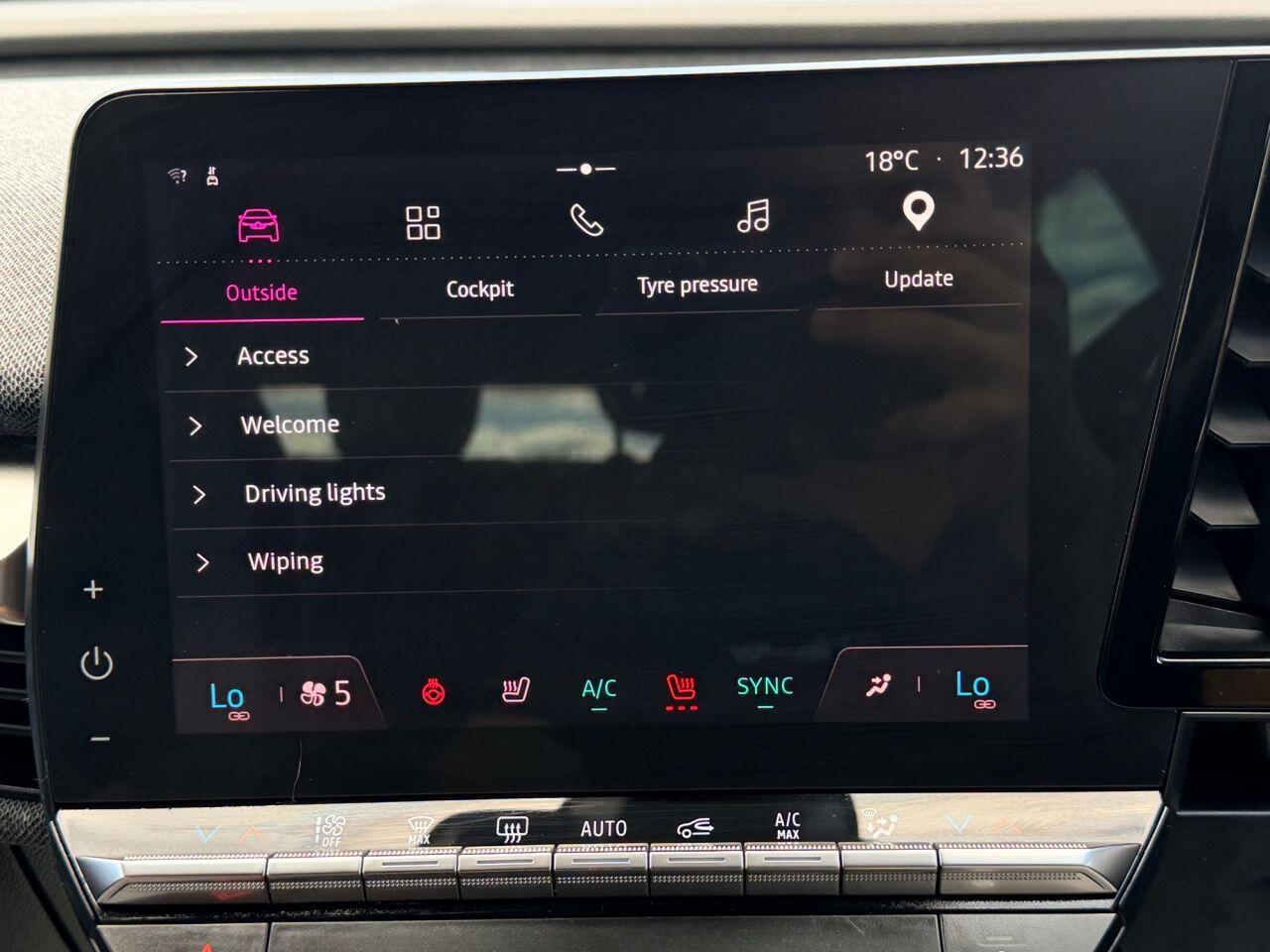 Renault Megane E-Tech view 49