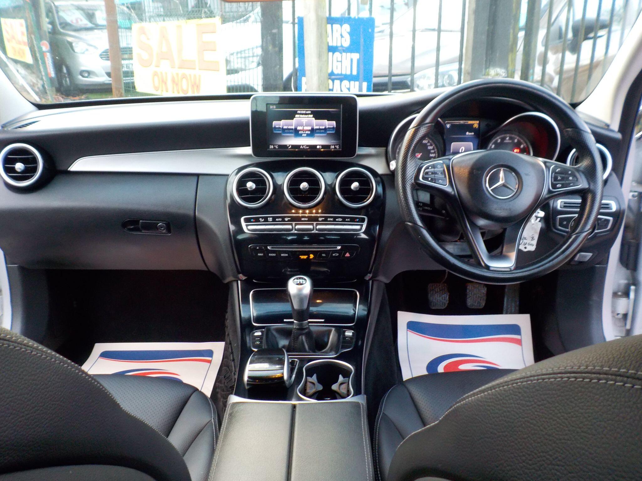 Mercedes-Benz C Class 2.0 C200 Sport Euro 6 (s/s) 4dr