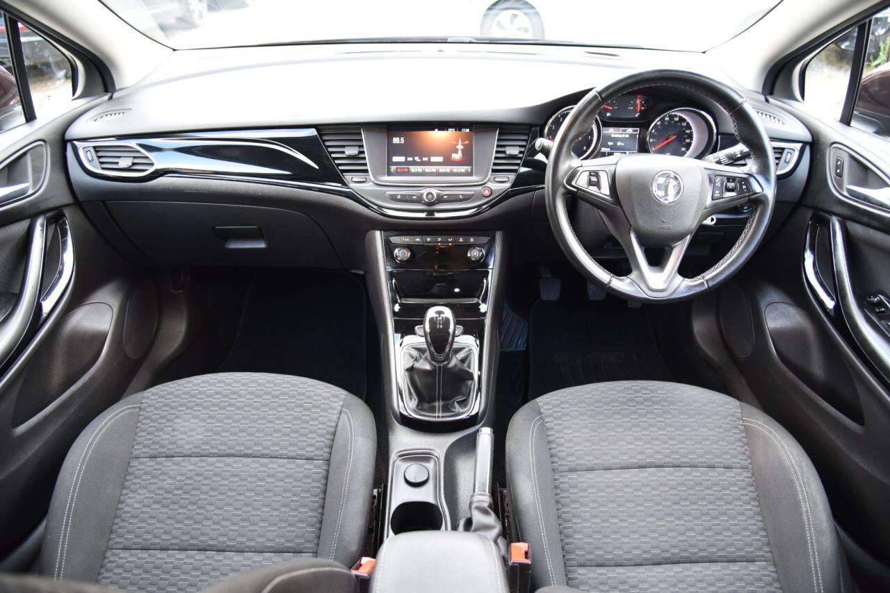 Vauxhall Astra view 2