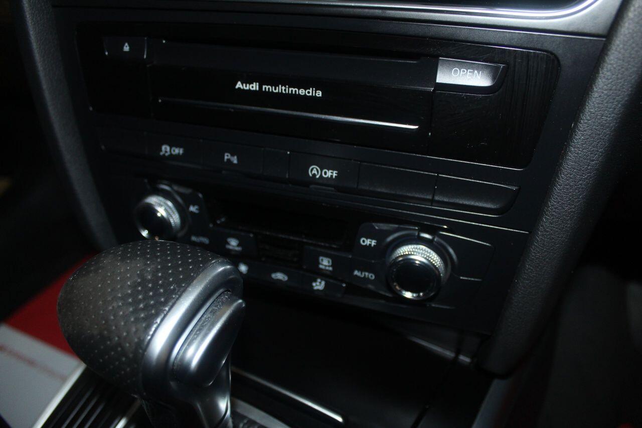 Audi A4 view 44