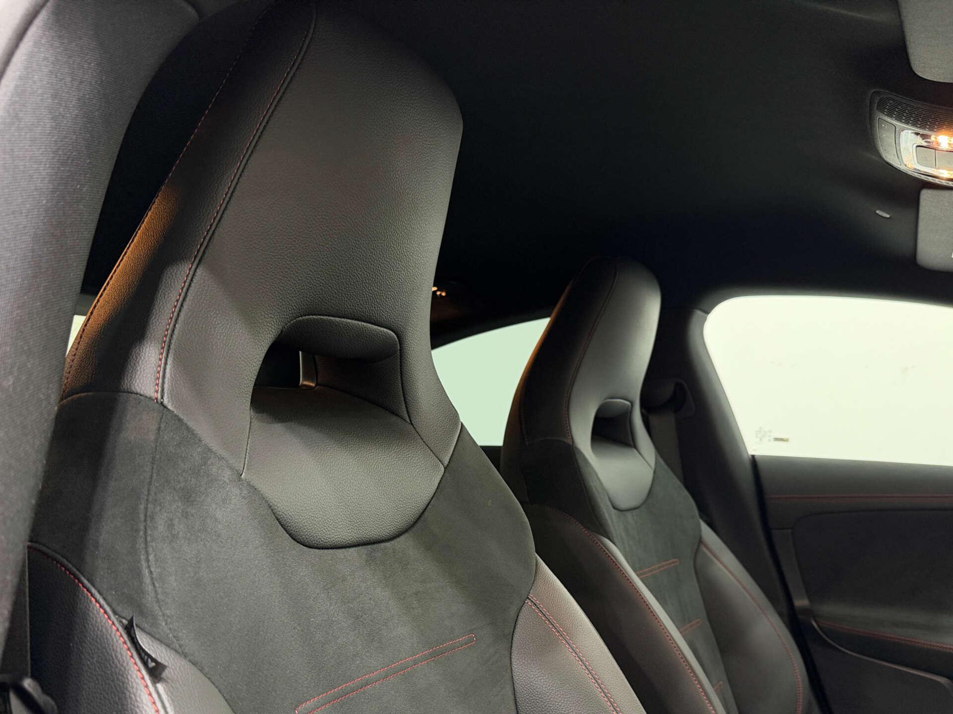 Mercedes-Benz CLA view 32
