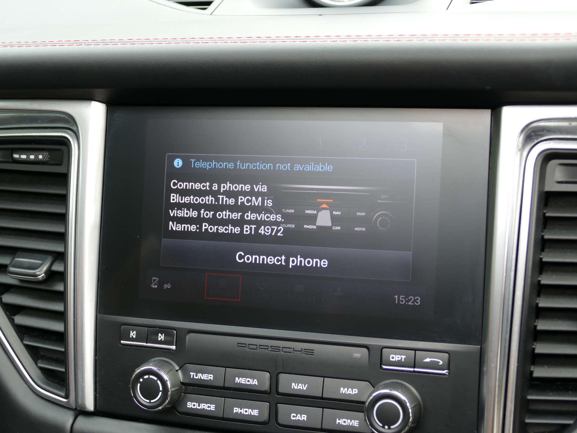 Porsche Macan view 36