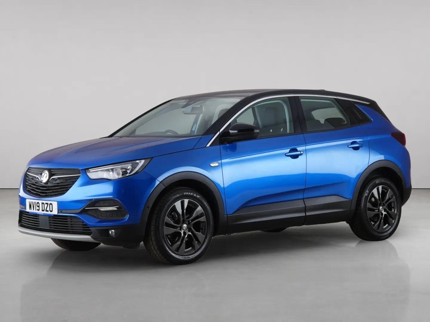 Vauxhall Grandland X view 2