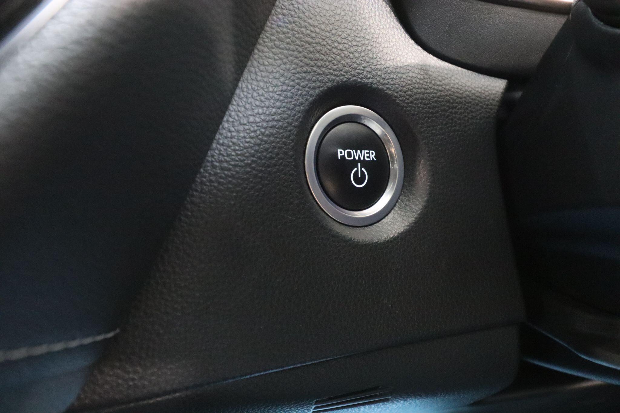 Toyota Corolla view 21