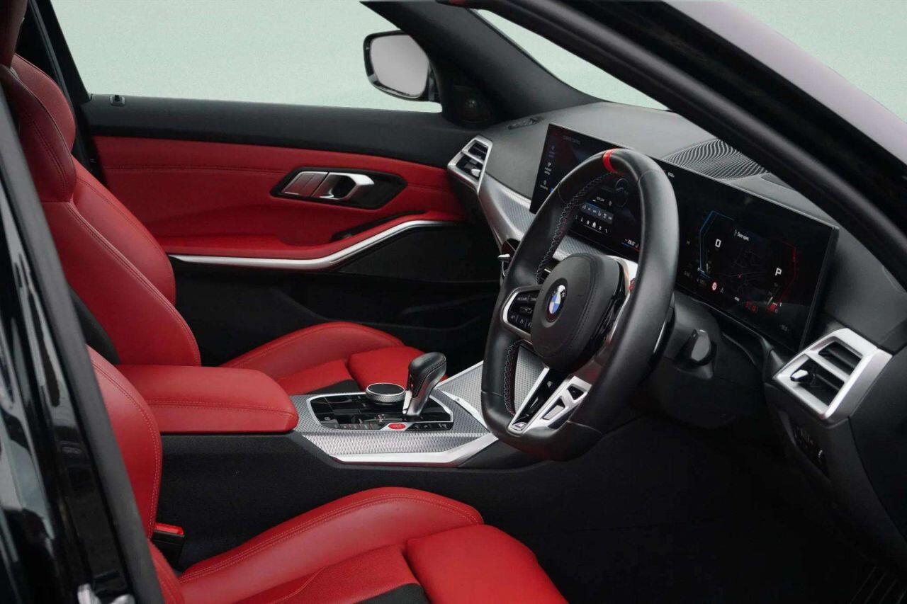 BMW M3 view 3