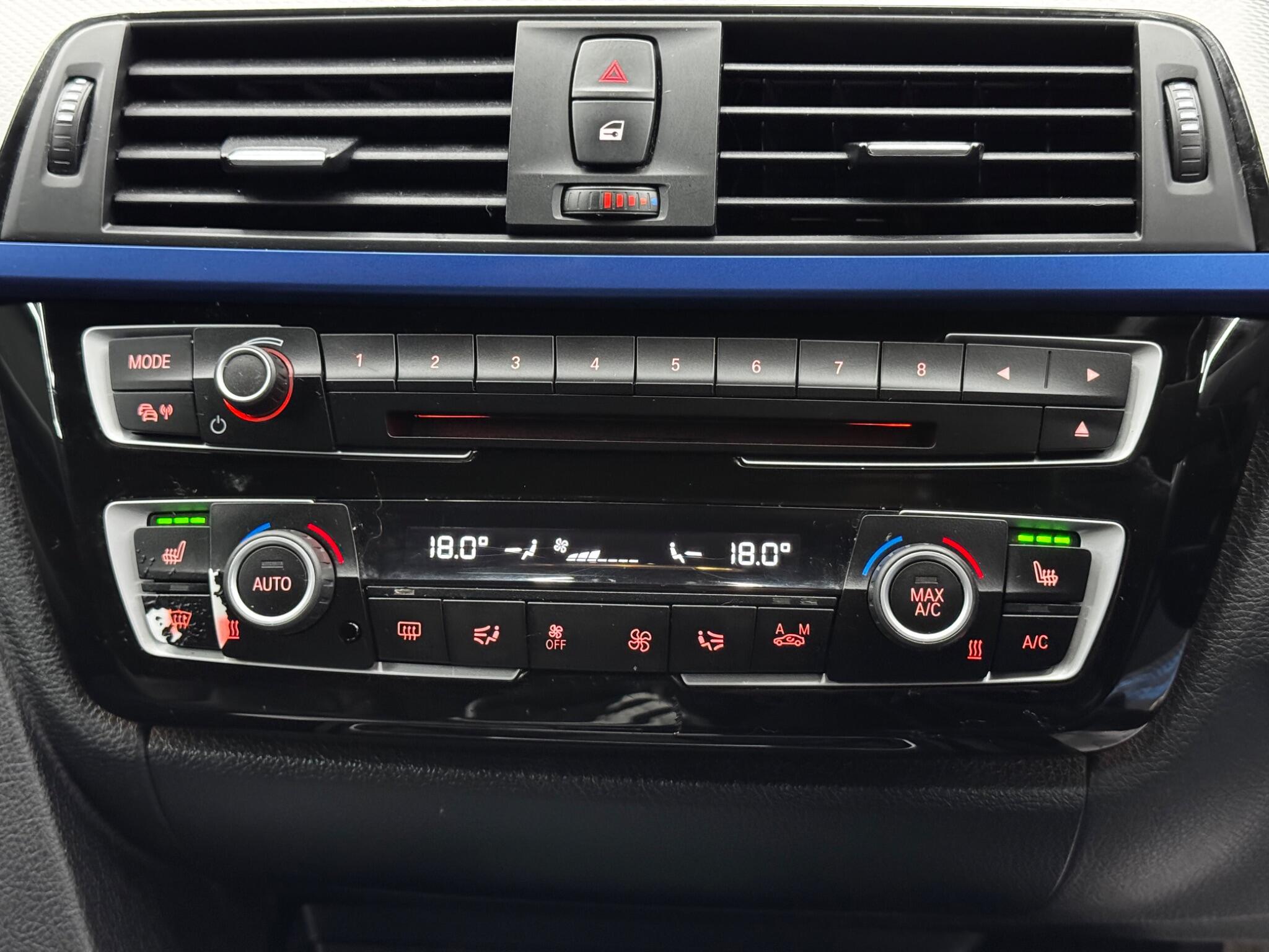 BMW 3 Series view 27