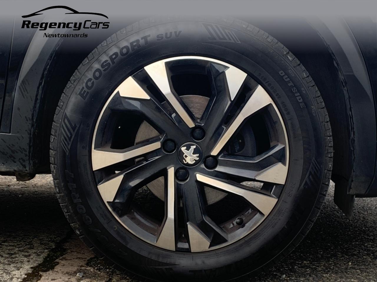 Peugeot 2008 view 10