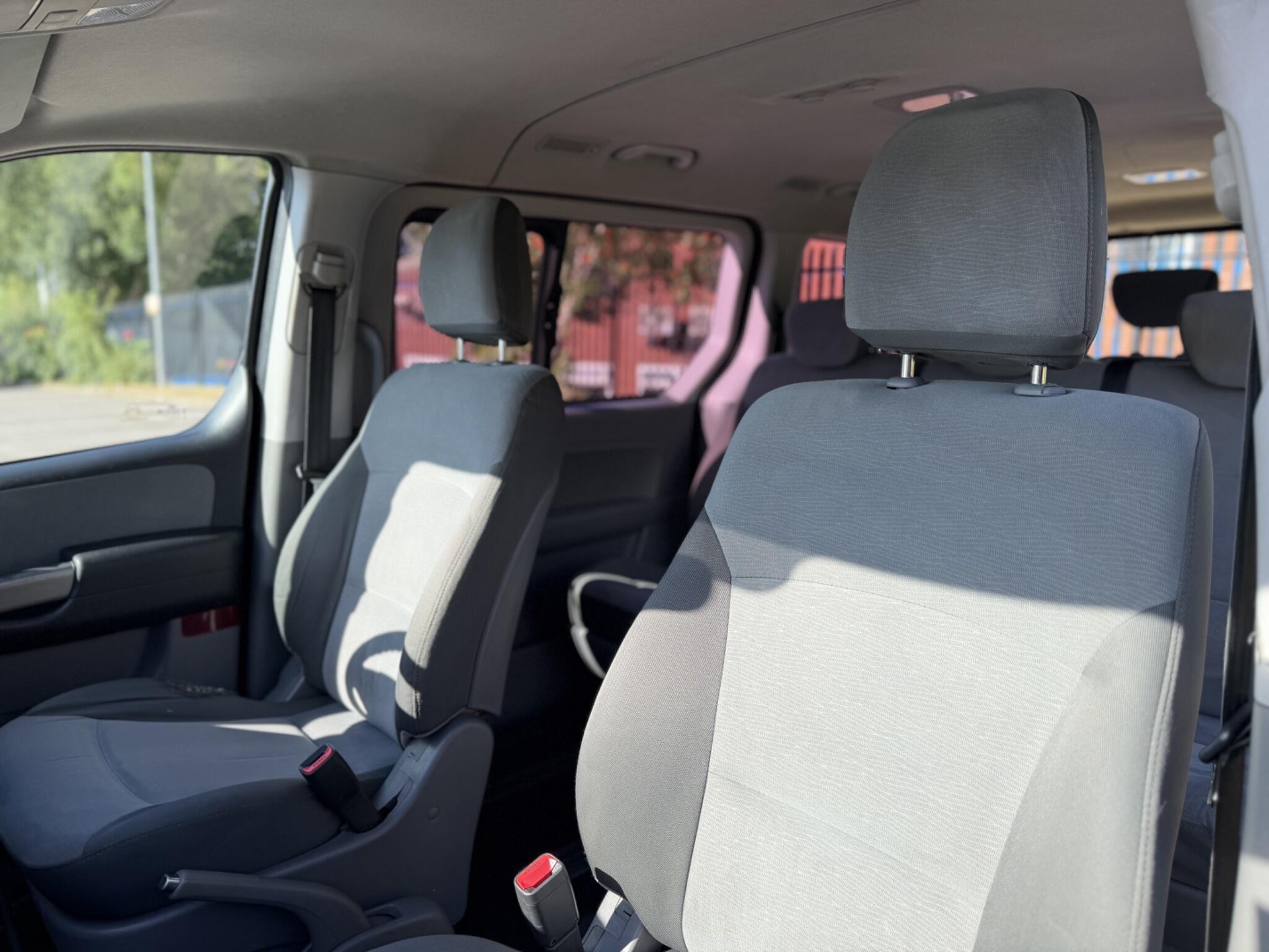 Hyundai I800 view 9