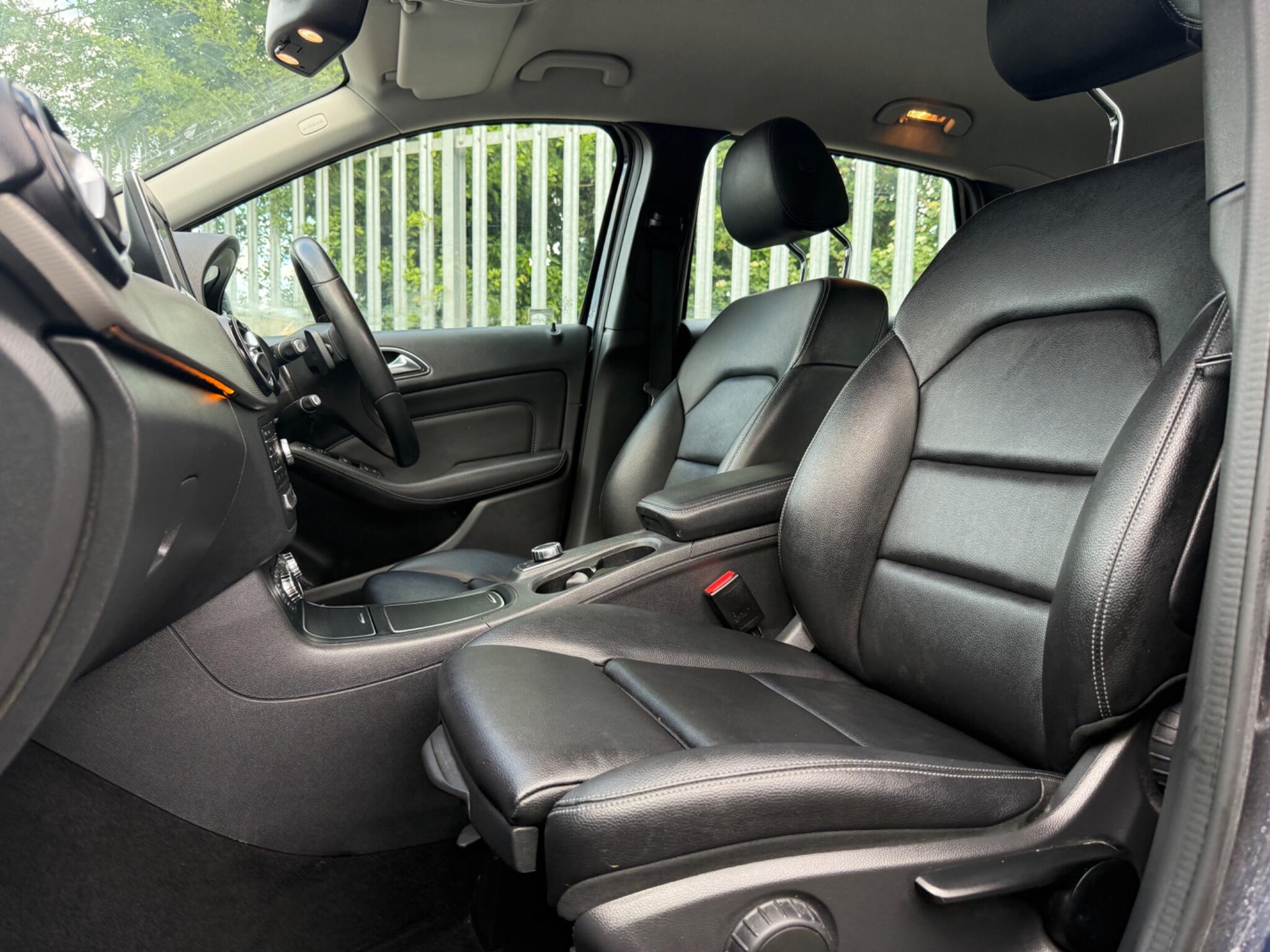 2018 Mercedes-Benz B Class image 46
