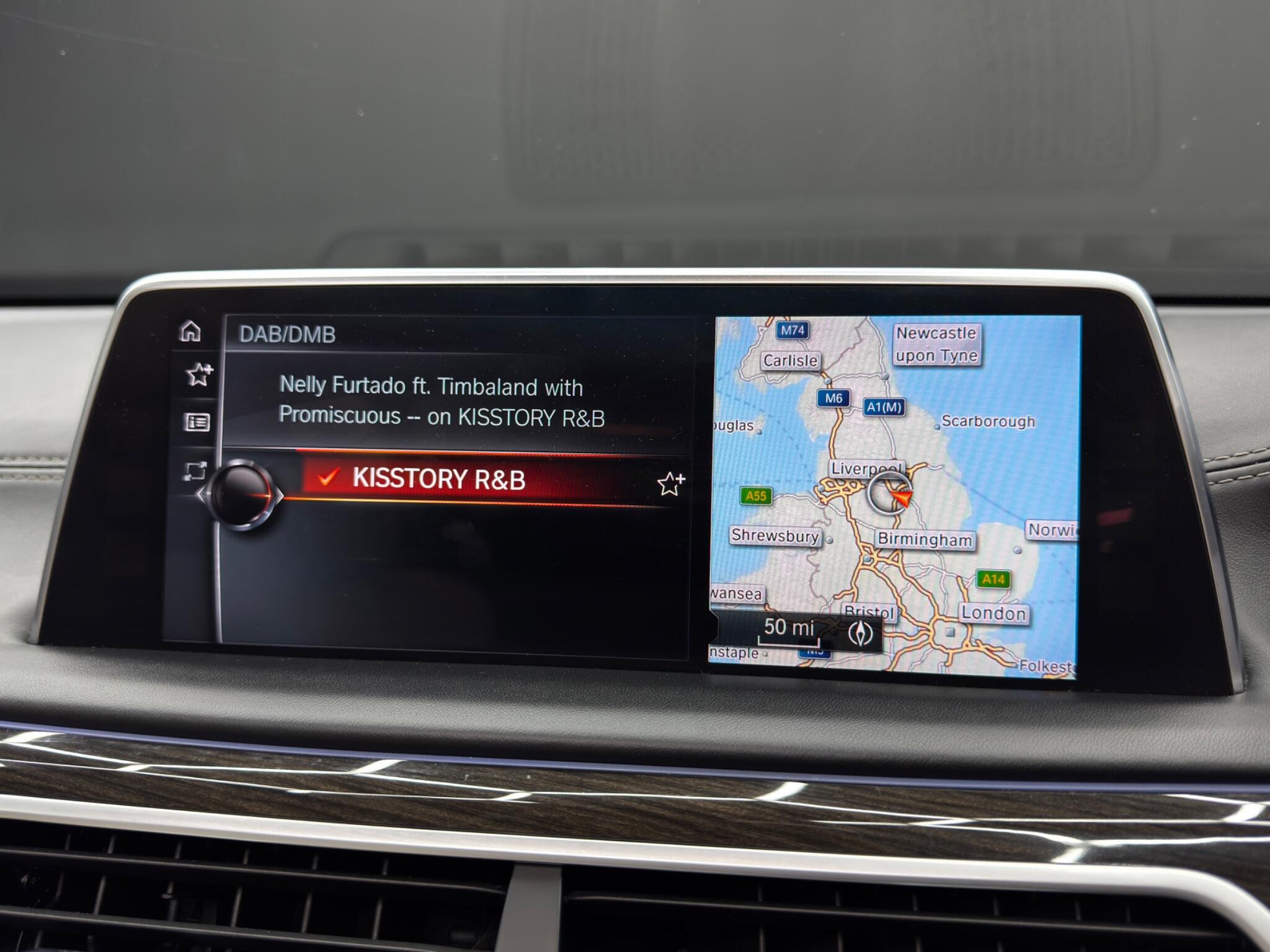 BMW 7 Series view 35