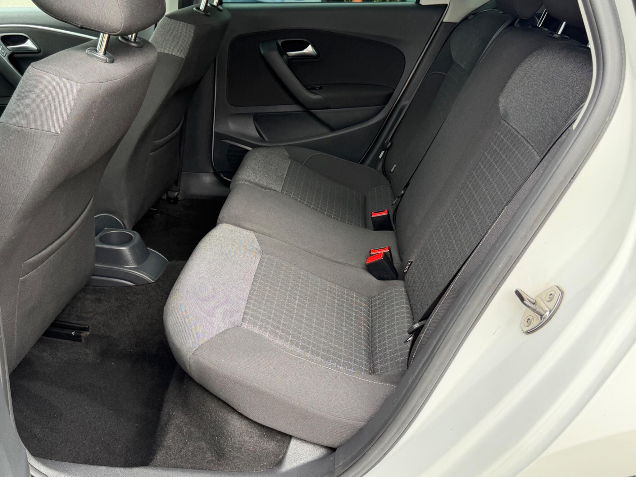 Volkswagen Polo view 18