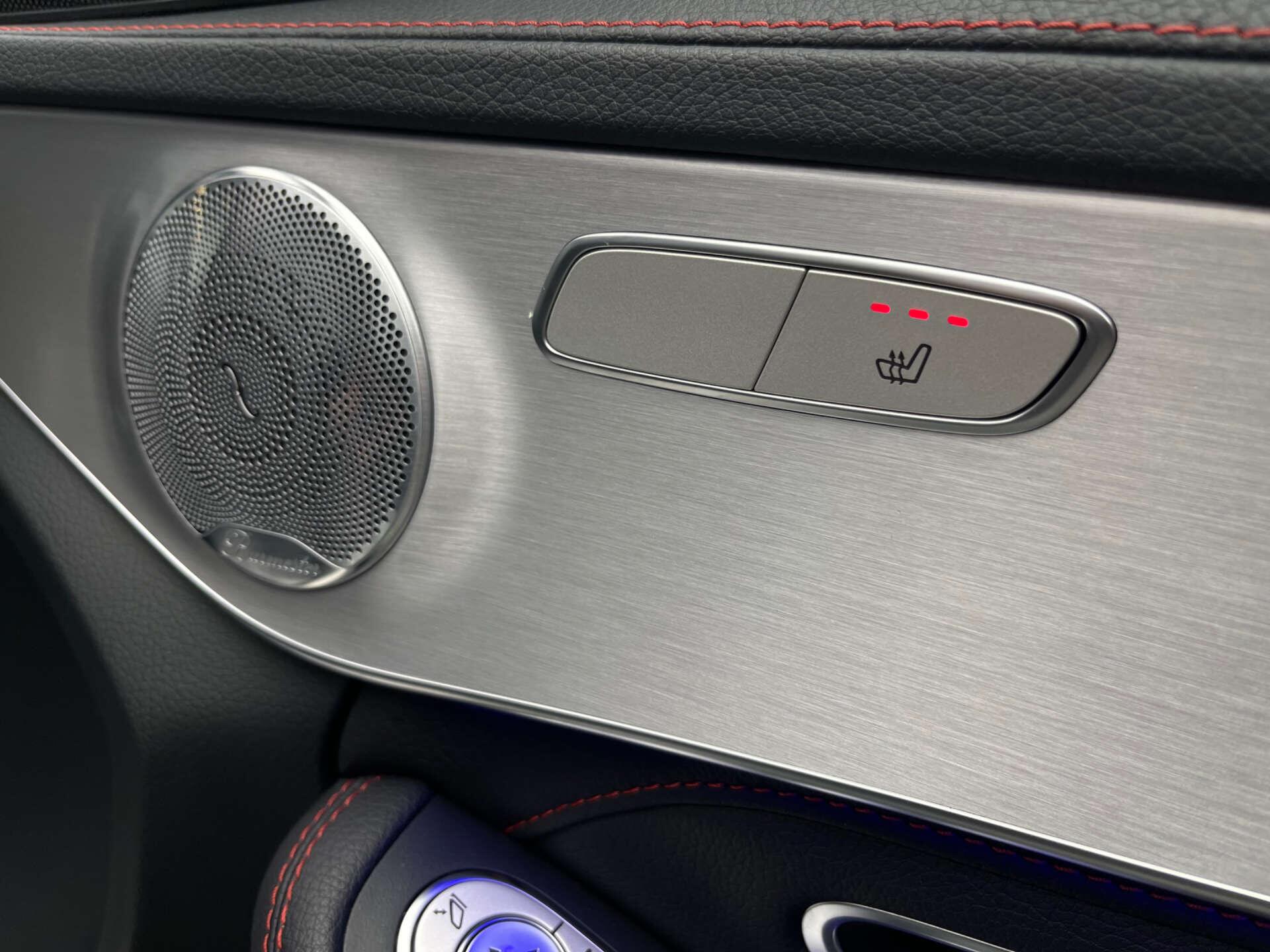 Mercedes-Benz C Class view 15