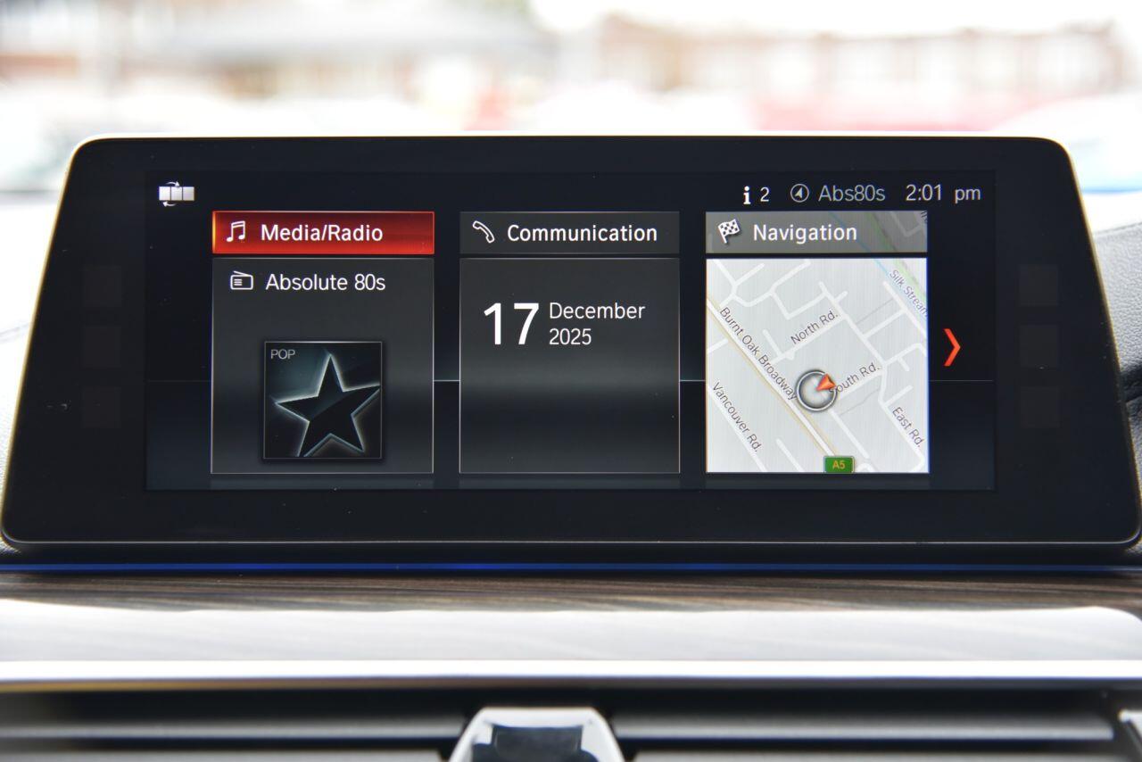 BMW 5 Series view 40