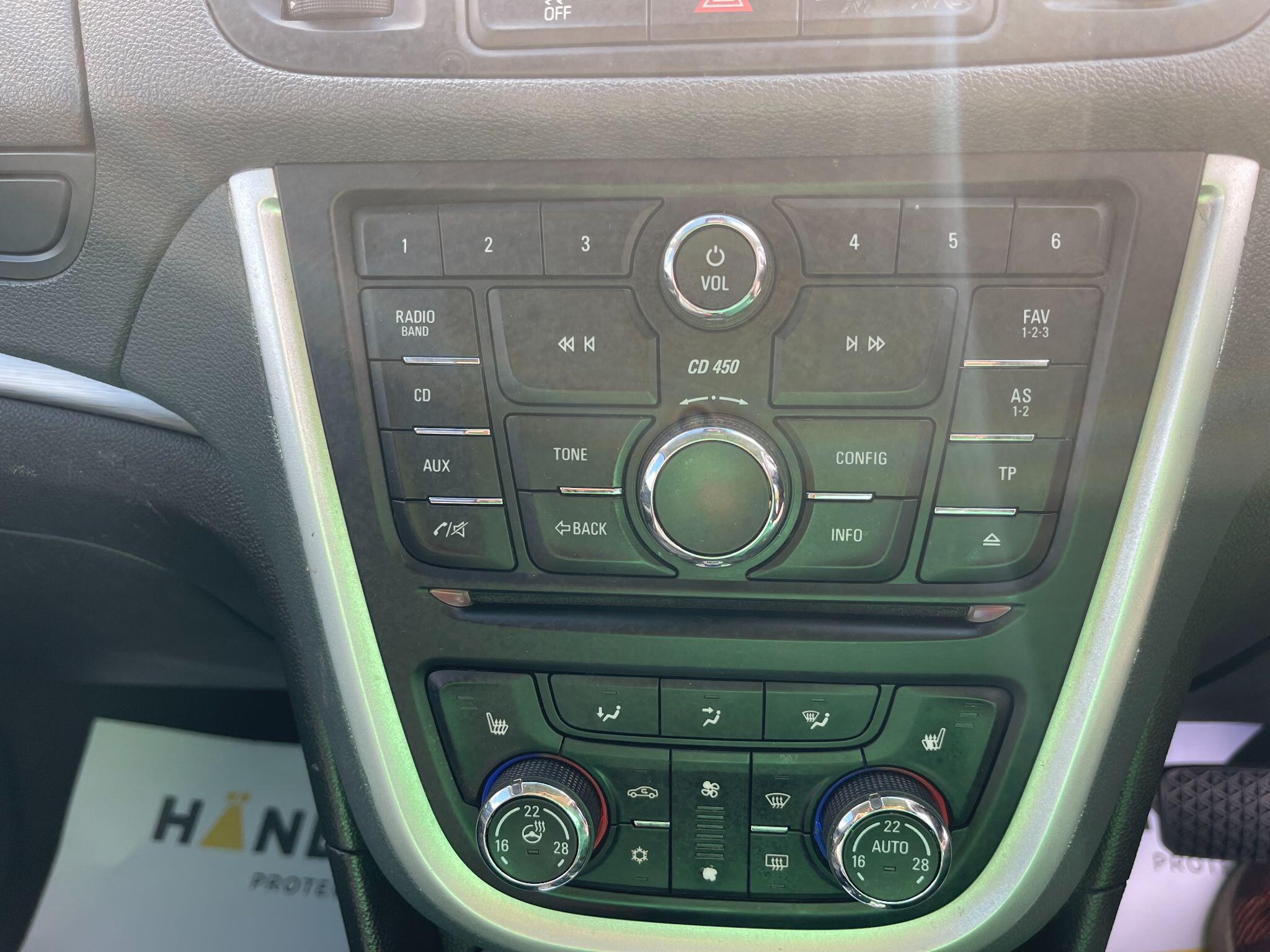 Vauxhall Mokka view 44
