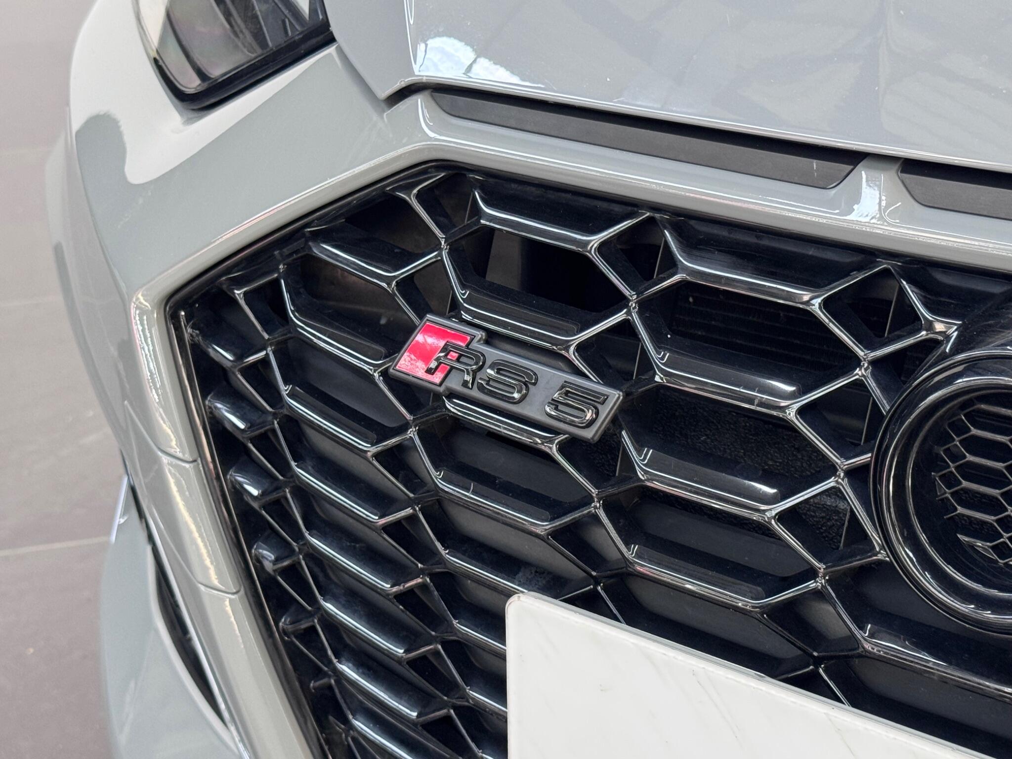 Audi RS5 view 10